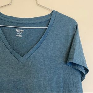 Classic V Neck Tee